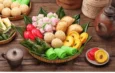 Peluang Emas di Balik Bisnis Jajanan Pasar: Tradisional yang Tak Pernah Mati