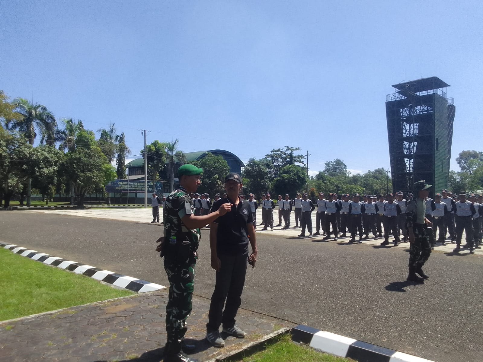 Linmas Kaligondang: Pembentukan Karakter Baja untuk Pengamanan Masyarakat