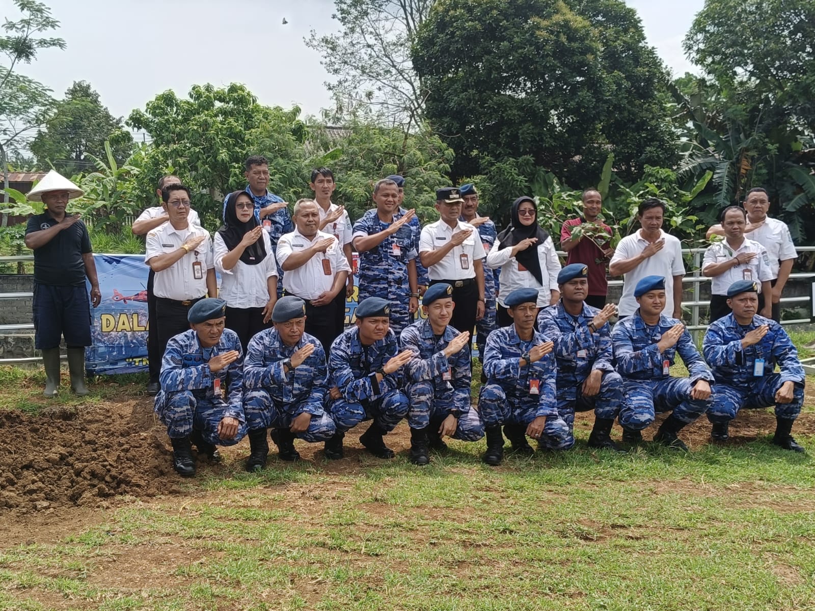 Dari Bukateja untuk Negeri: TNI Bersama Rakyat Wujudkan Lingkungan Hijau dan Tangguh