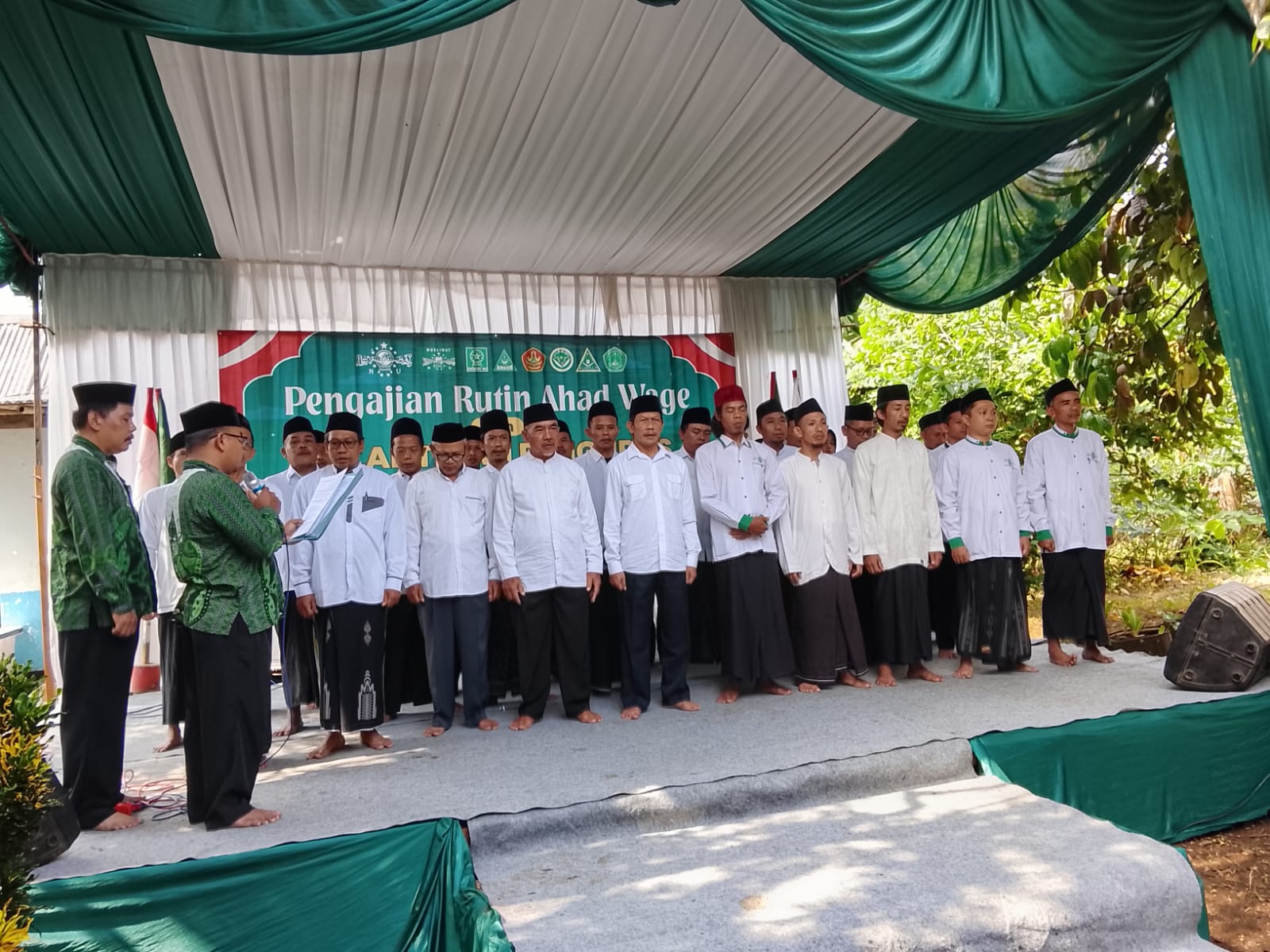 Mrebet Bergelora: Pengesahan Pengurus MWC NU dan Semangat Pengajian Rutin Ahad Wage Membara di Sindang