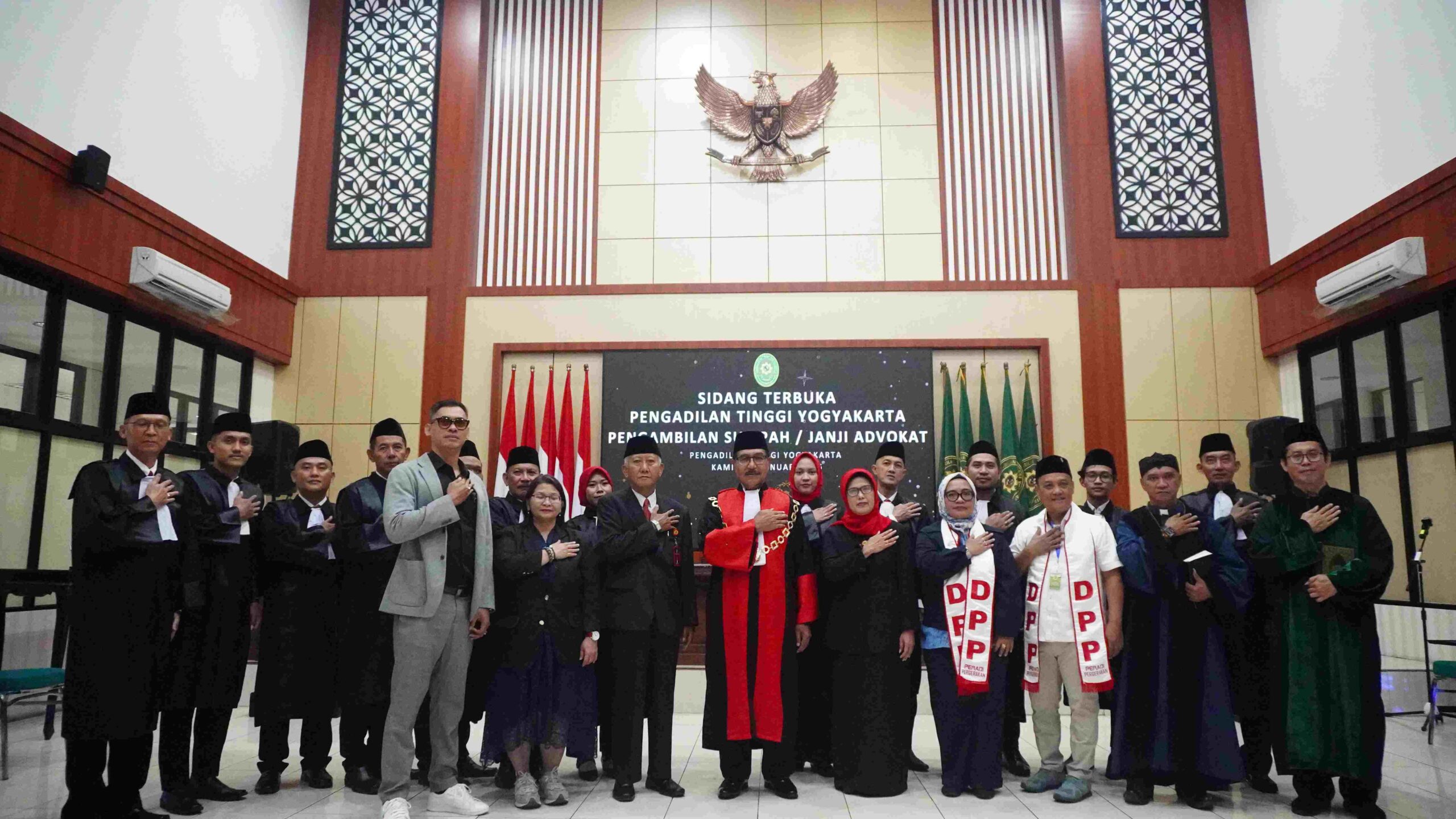 Sejumlah Advokat KAI Jalani Pengambilan Sumpah di Pengadilan Tinggi Yogyakarta